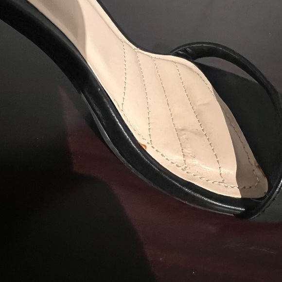 Anna Michelle Black Heels - Picture 13 of 16